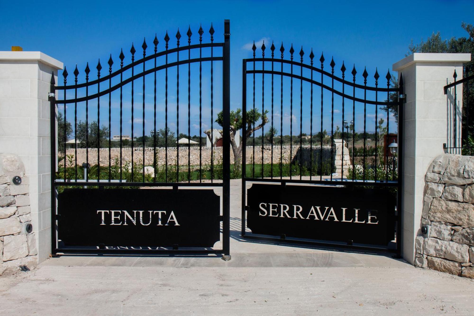 Serravalle Relais & Country Villa With Private Pool - Esclusive Use Chiaramonte Gulfi Exterior photo