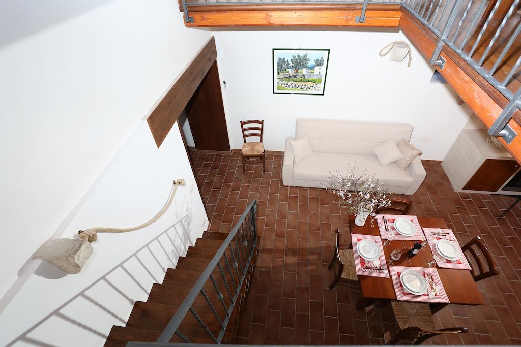 Serravalle Relais & Country Villa With Private Pool - Esclusive Use Chiaramonte Gulfi Room photo