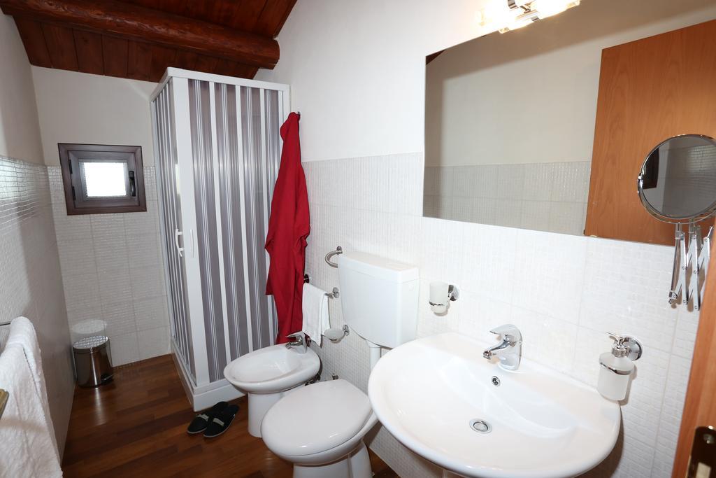 Serravalle Relais & Country Villa With Private Pool - Esclusive Use Chiaramonte Gulfi Exterior photo